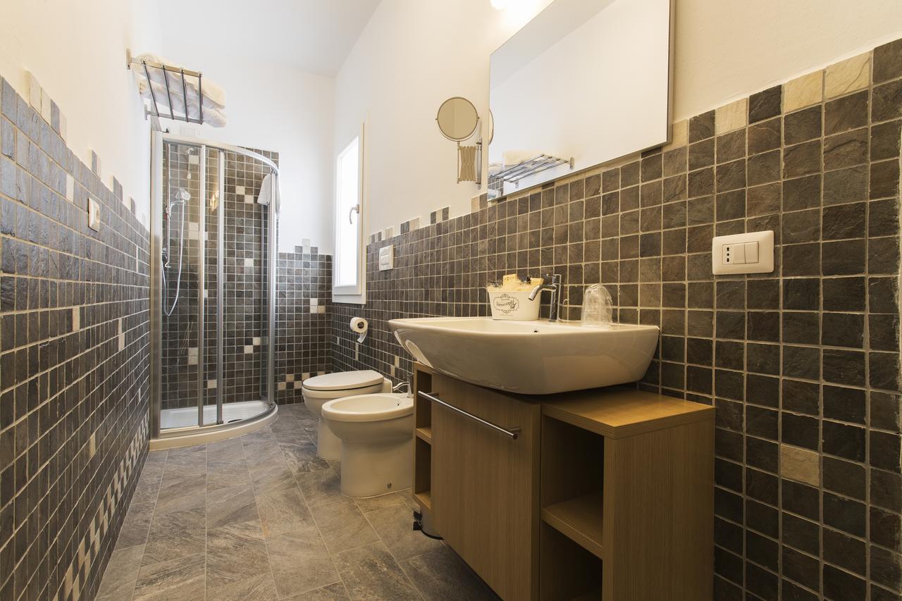 Les Suites Magnolia Olbia Exterior foto