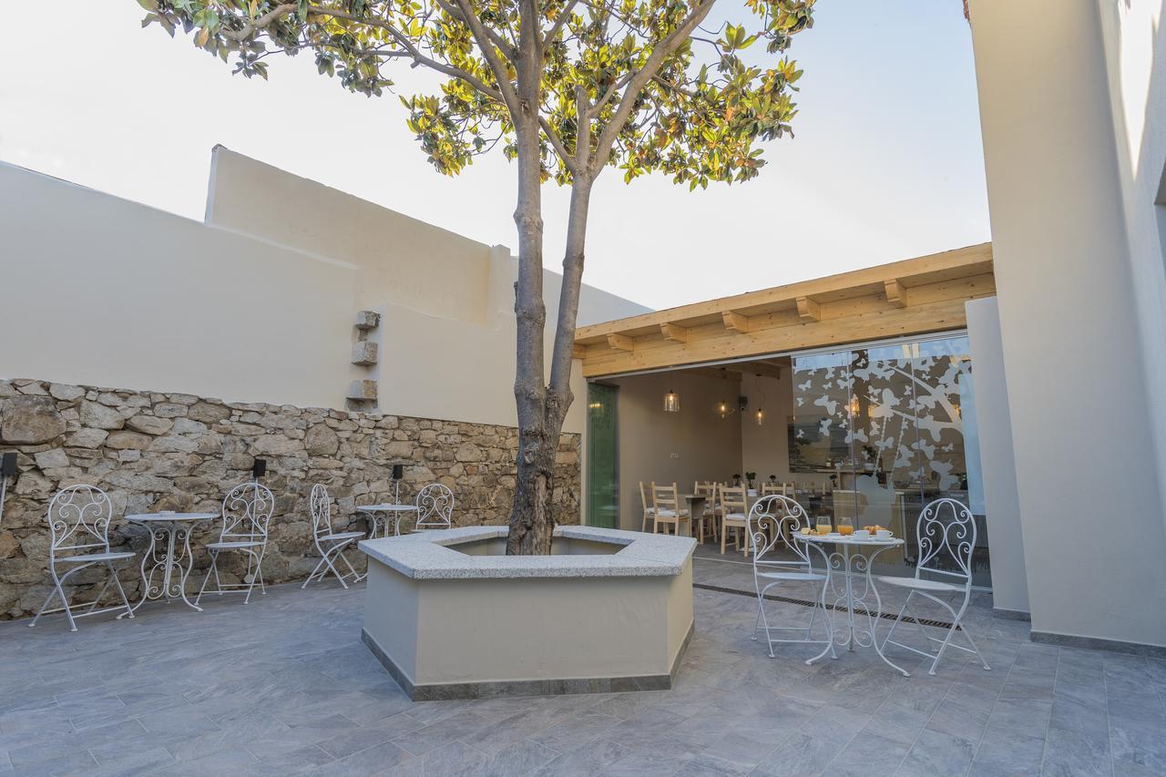 Les Suites Magnolia Olbia Exterior foto